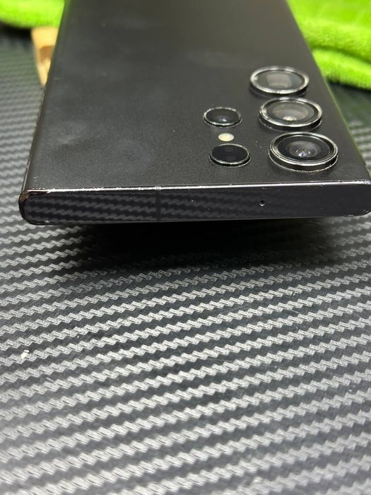 Samsung Galaxy s23 Ultra 256Gb vetna.