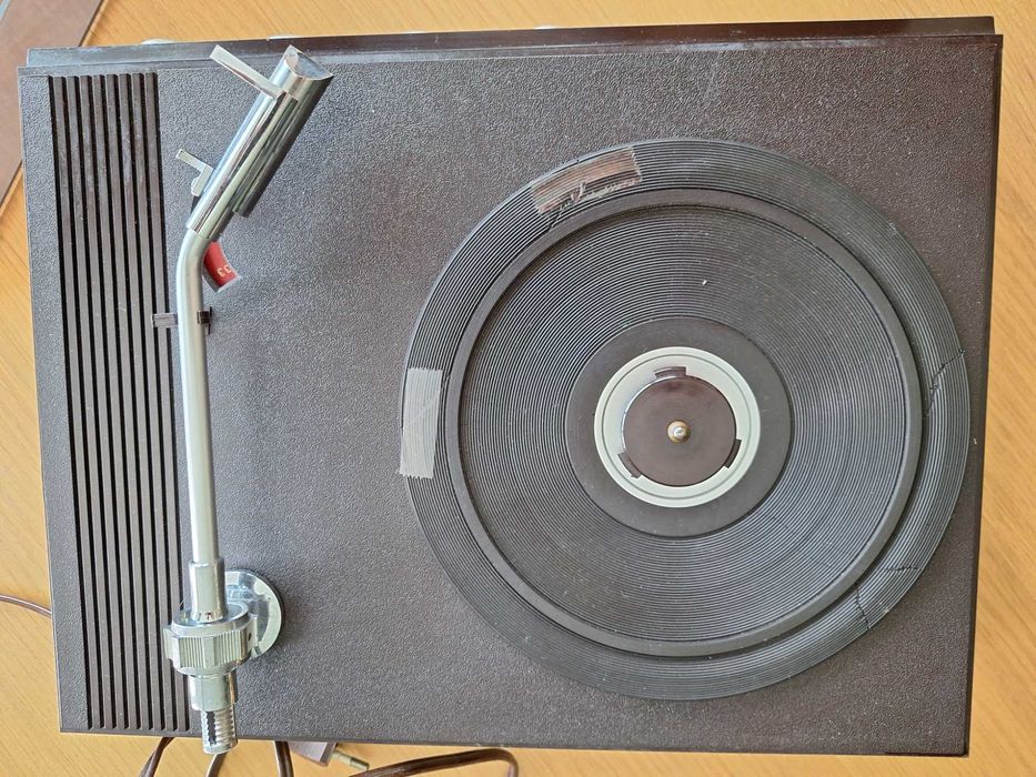 Ретро грамофон Europhon 5050D