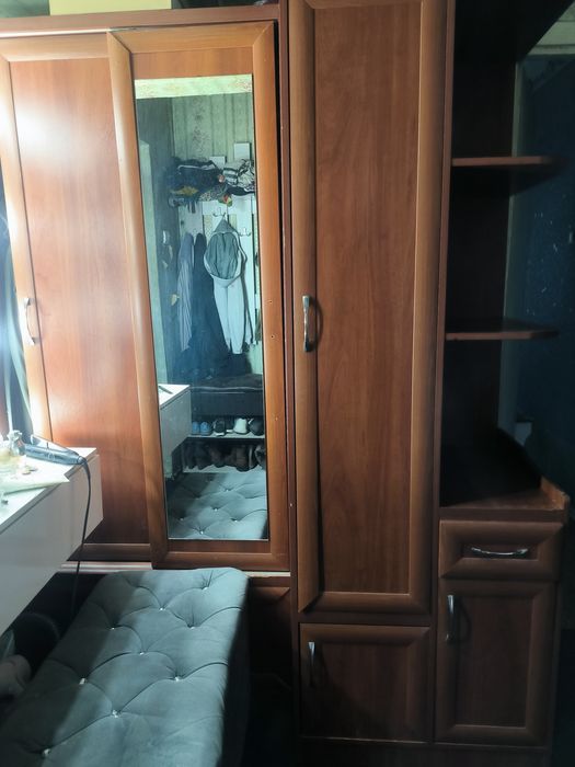 Шкаф для прихожей