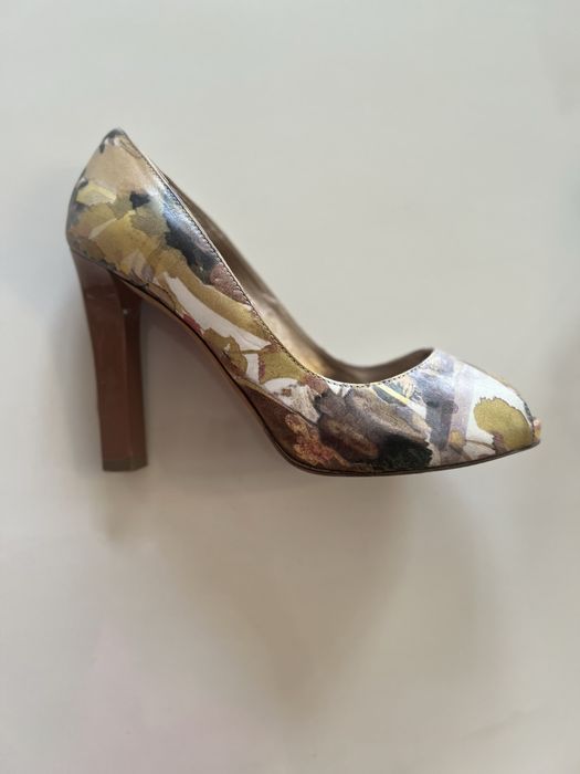 Обувки с ток Baldinini