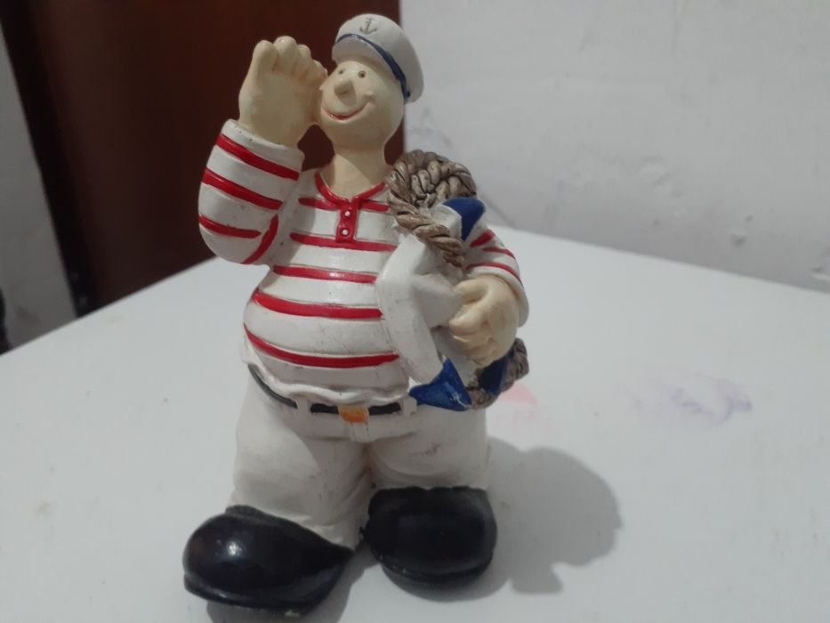 Сувениры подарочные фигурки