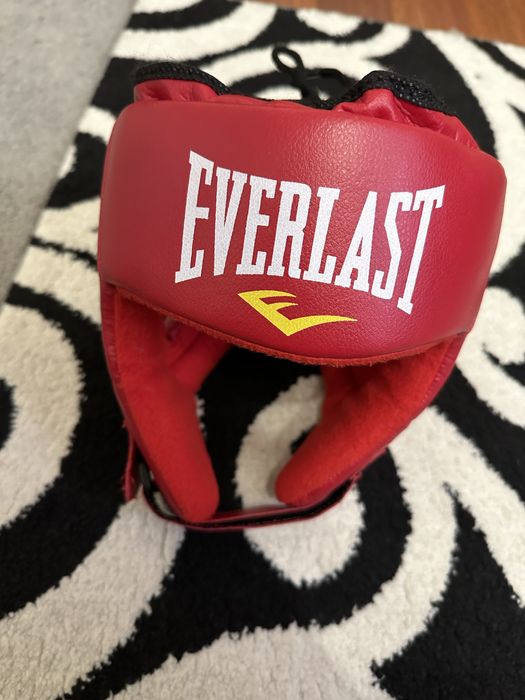 Продам шлем для бокса