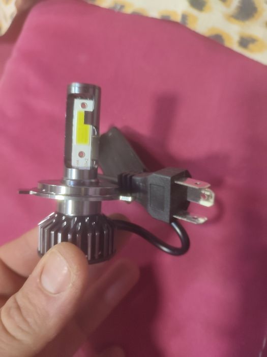 Set 2 becuri LED H4  Canbus  50W 6000K Alb Rece, 6000LM