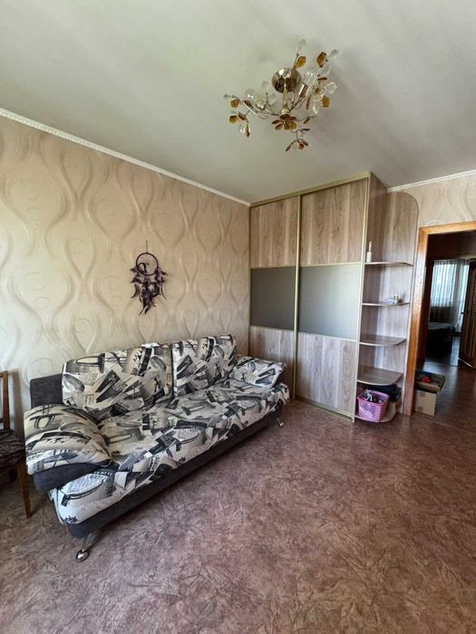 Продам 3 комн улучшенную квартиру