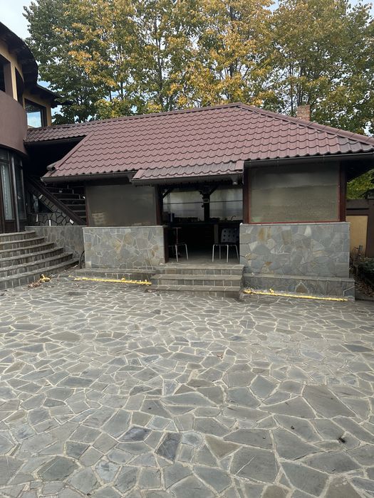 Vila Pasarea Branesti IF parter+2etaje+pod