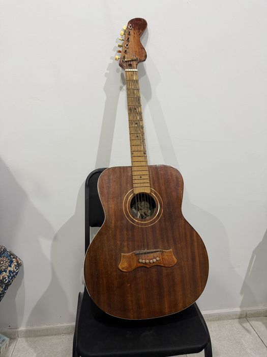 Gitara, yaxshi saqlangan