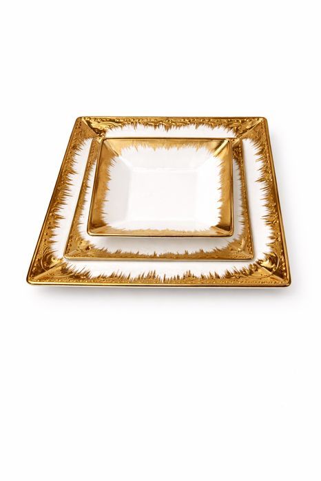 Set farfurii ceramica 18 piese, serviciu masa 6 persoane, alb cu auriu, model Luxury, design elegant, premium