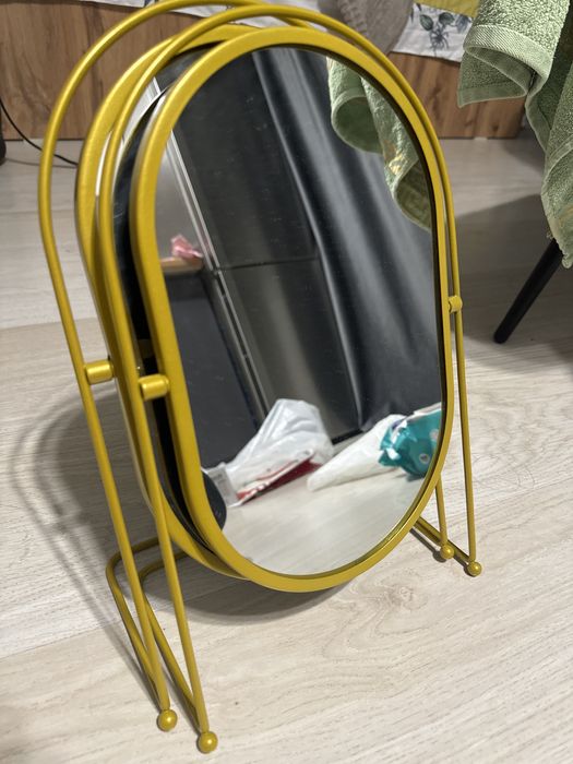 Два новых зеркала