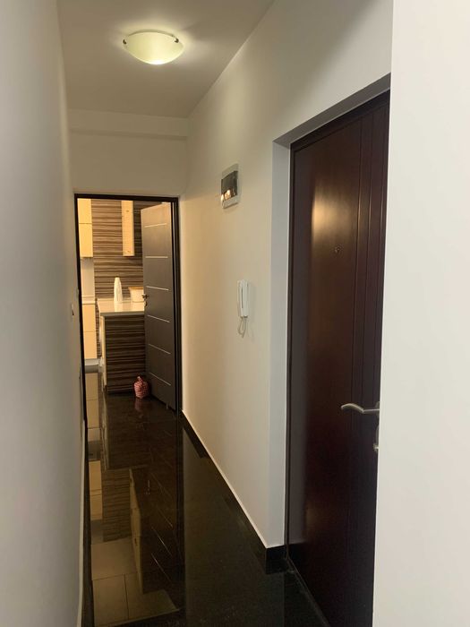 Дава се под наем Тристаен апартамент в Карлово - 100 кв.м за 510 € - Снимка #5