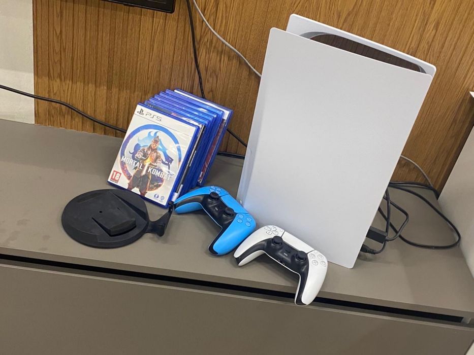Плейстейшн 5 продам. PlayStation 5