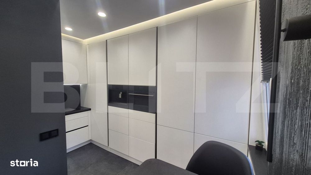 Apartament cu 2 camere de vanzare, 56.80 mp, zona Semicentrala