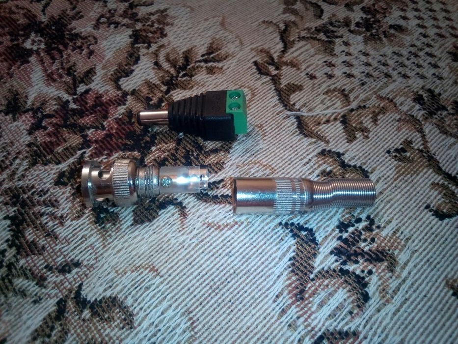 Разъем BNC, питание