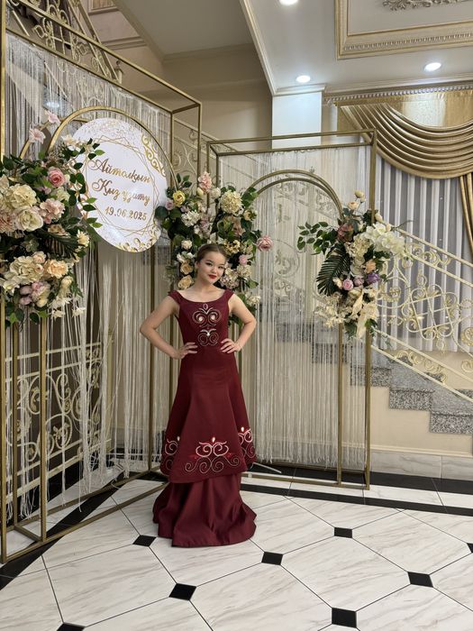 Танцевальные костюмы