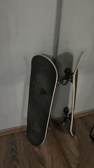 прлдам скейтборд