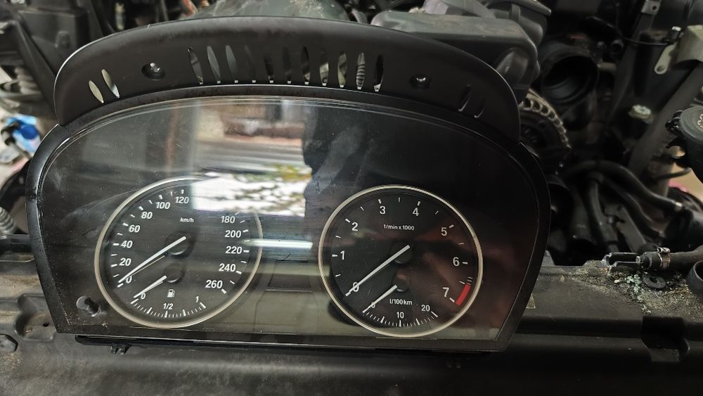 Километраж за БМВ е60 е61 фейслифт бензин