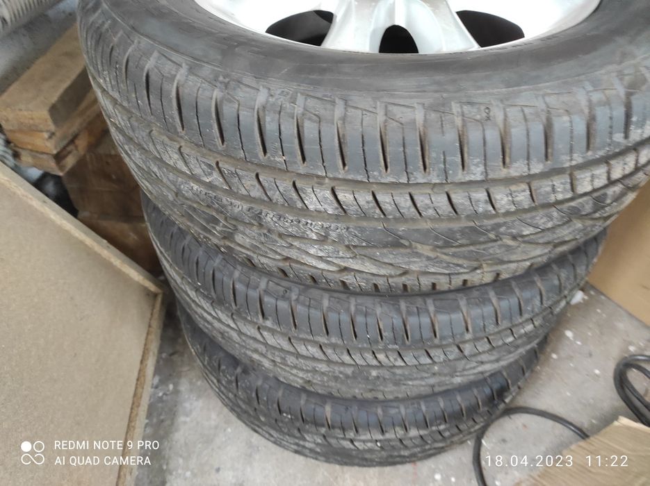 Гуми с ляти джанти