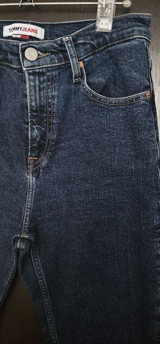 Тъмносини еластични дънки Tommy Hilfiger