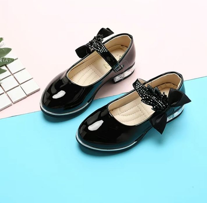 Туфли детские черные