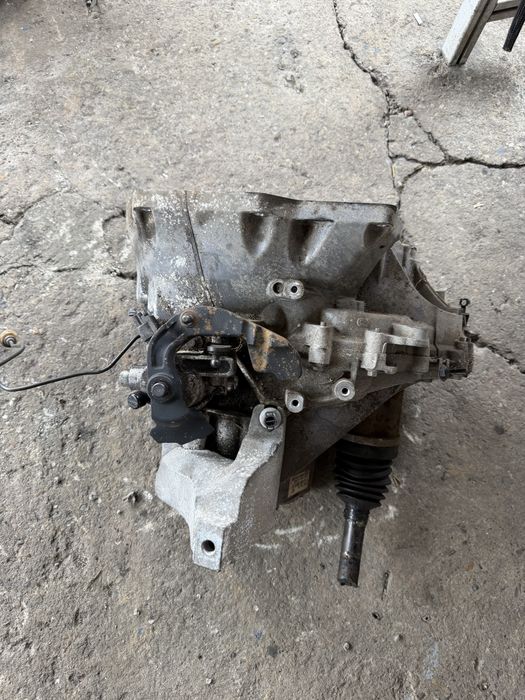 Cutie viteze manuala ford focus 3\1.6tdci\6 TREPTE\2014\euro5