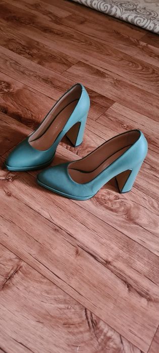 Продам туфли ! Торг !