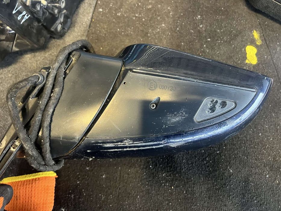 Огледала със затъмняване и лед за Audi A8 Ауди А8 d3 преди фейс