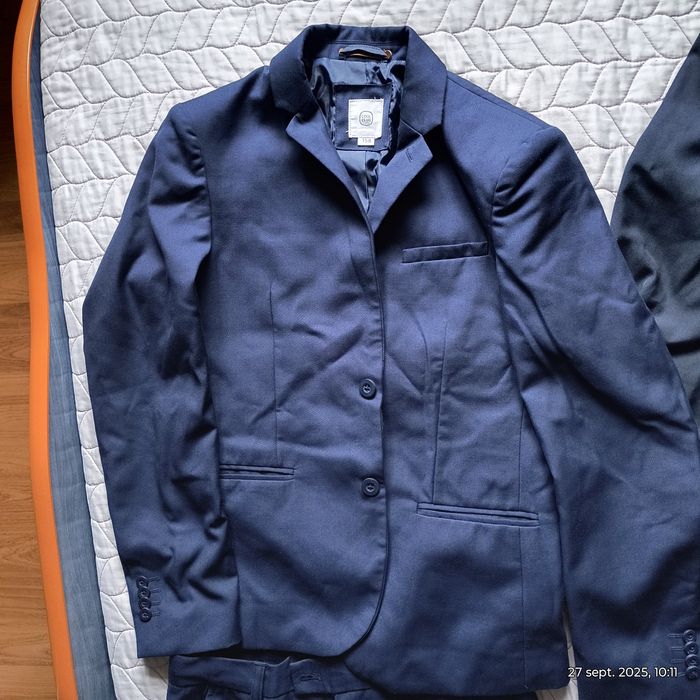 Costume băiat 12-14 ani !