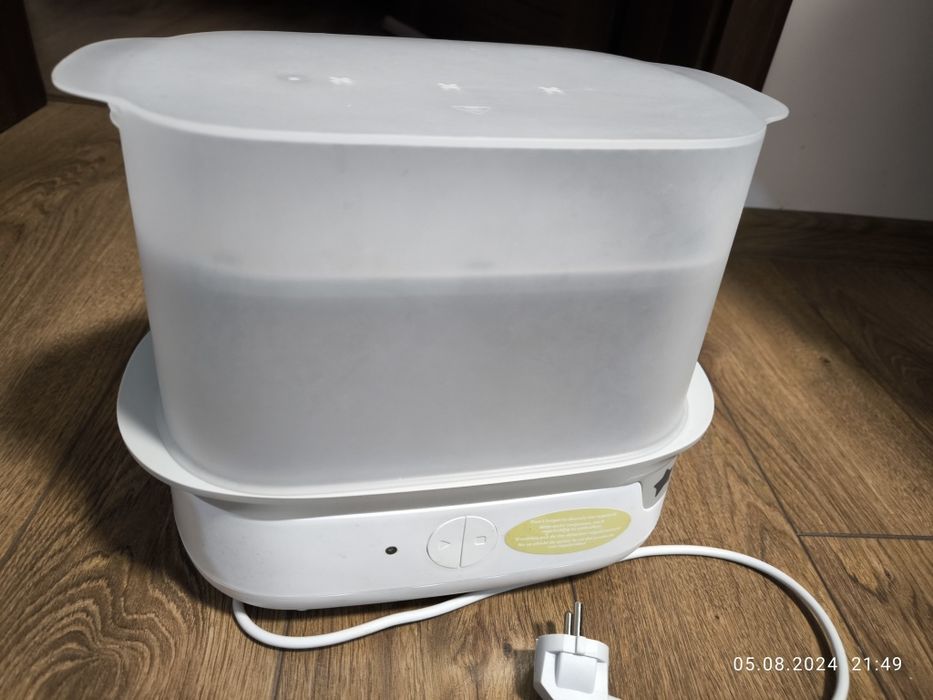 Sterilizator Tommee Tippee