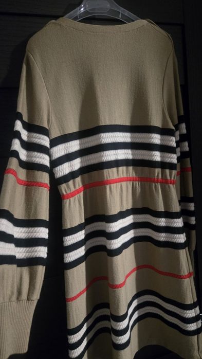 Оригинална рокля Burberry S