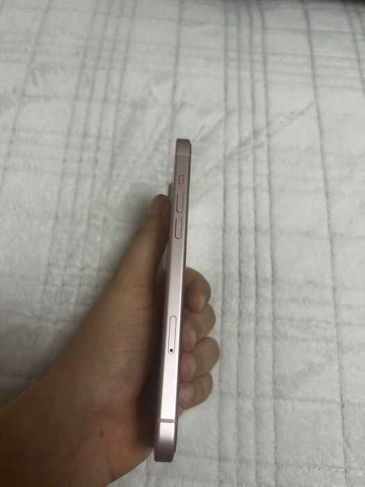 Vand iphone 15 plus impecabil