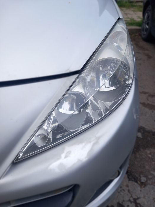 Ляв фар за Peugeot 207