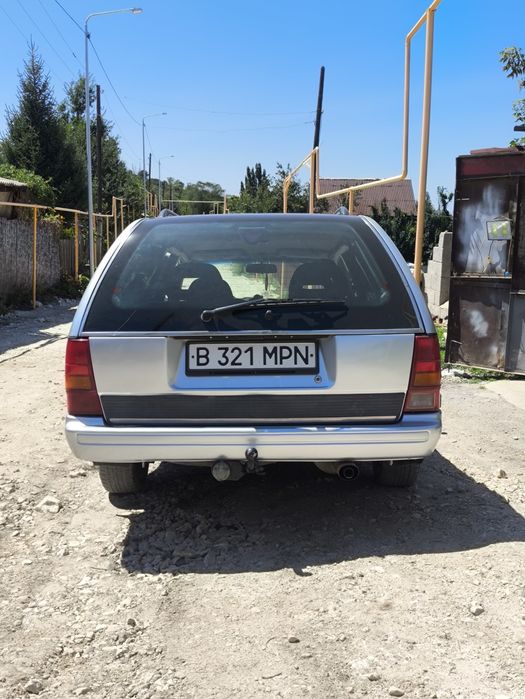 Продае́тся Мазда 626