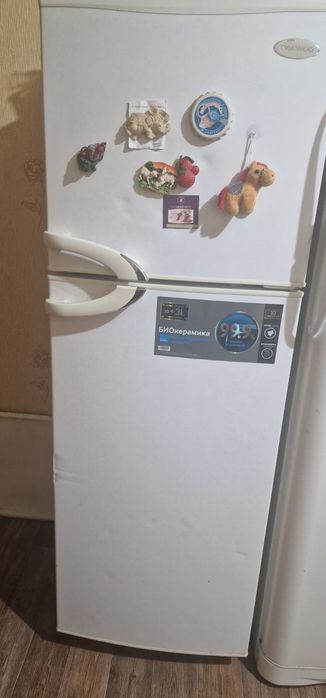 Продам холодильники Индезит и Daewoo