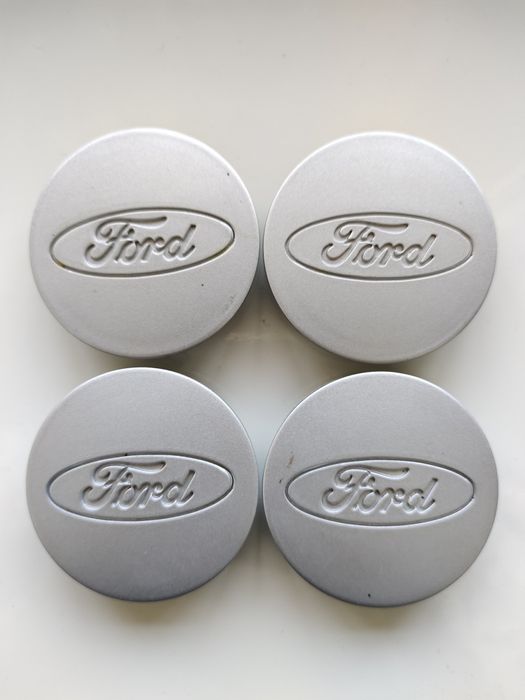 Колпак ступицы легкосплавного диска Ford