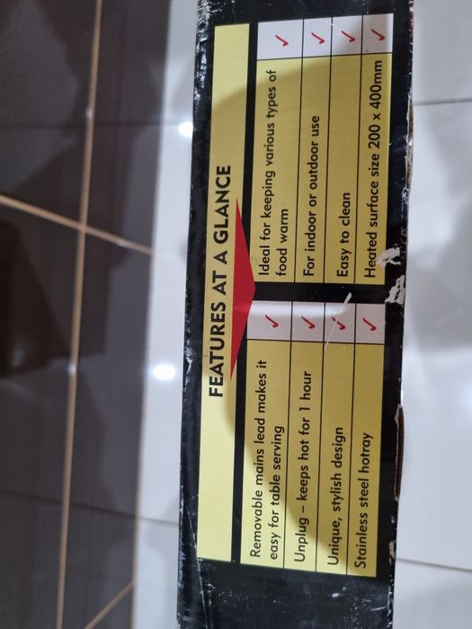 Tava incalzire mancare fără fir Russel Hobbs inox