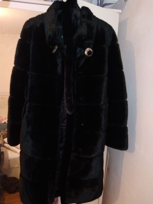 Шуба новый  размер 2хл бағасы 30мың