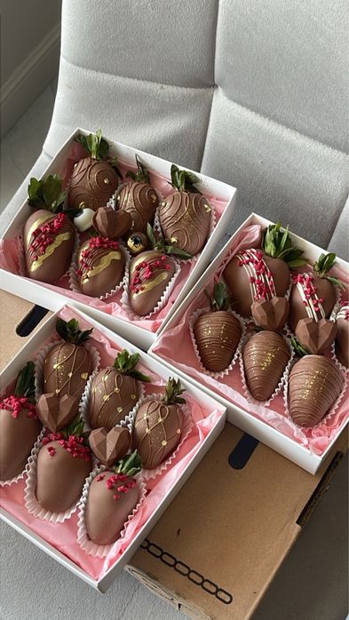 Клубника в шоколаде Караганда