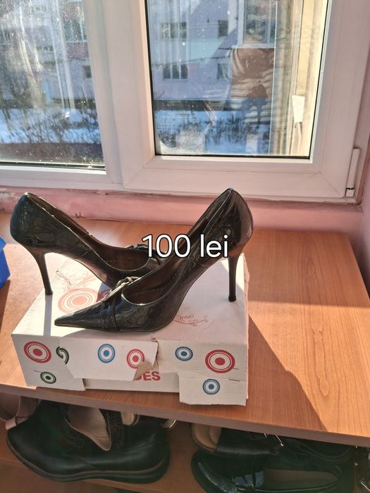 Botine de dama în stare foarte buna