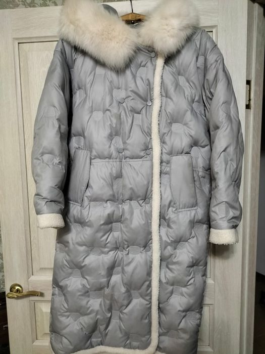 Продам зимний пуховик