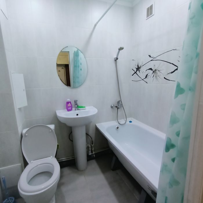 Сдам посуточно , 1 кв в 11 микр