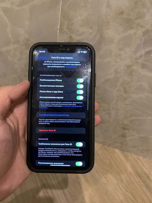 Продам iphone 11 64 gb