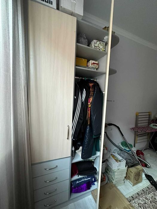 Продам мебель, шкаф для одежды