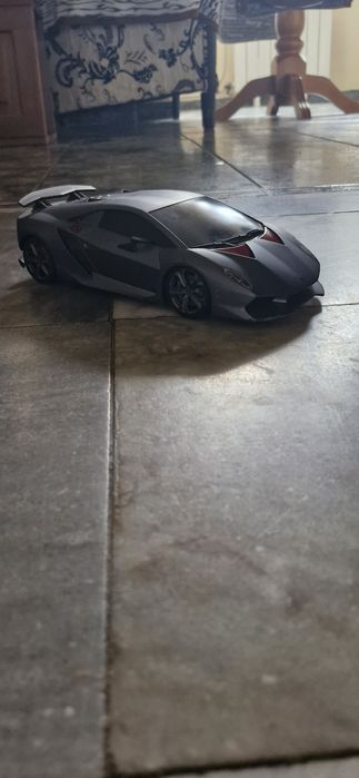 Lamborghini с дистанционно