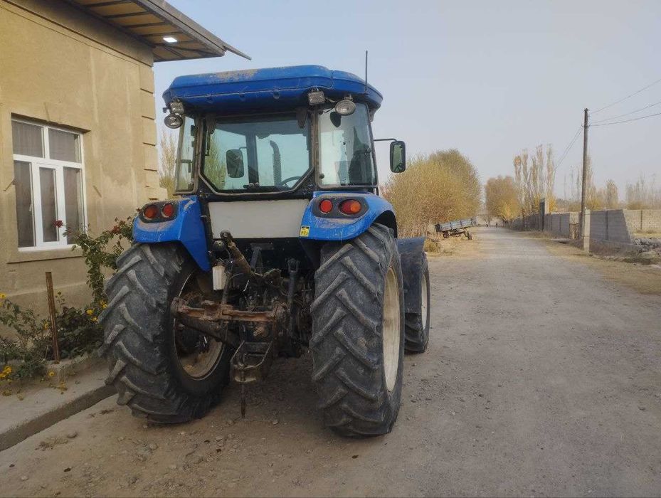 Трактор New holland TD5 110 (Mato chas 3890)