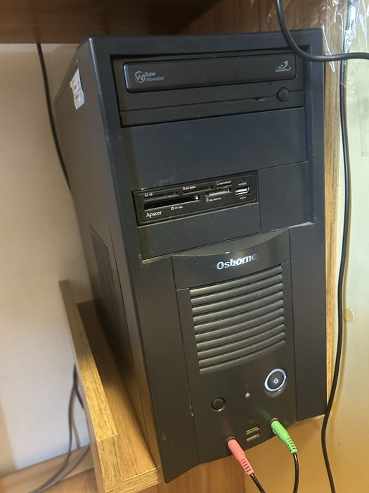 Настолен компютър windows 10 pro