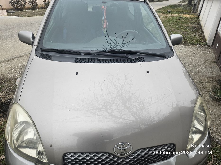 Toyota yaris 2005
