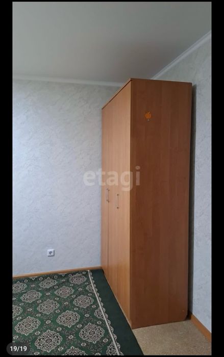 Продам платяной шкаф