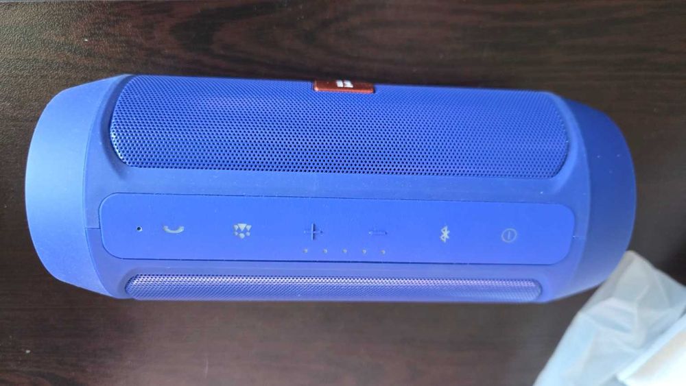 Bluetooth тонколона Charge 2+ – неоригинална, добра батерия, с кутия