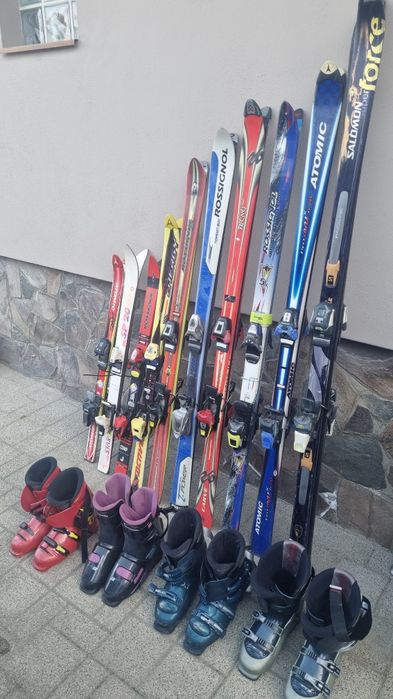 Schiuri și clăpari de vânzare