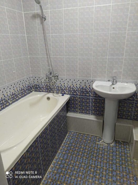 Навоий Шахар М.Таробий 112 а Уй 3 хонали 115 кв