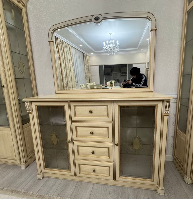 Мебель в гостиную комнату